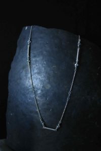 Nekala collier fin Selene cristal de roche argent massif éthique vermeil or