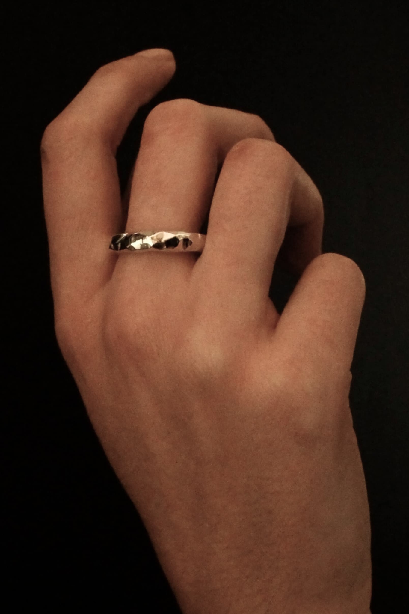 Nekala bague Eria unisexe argent massif recyclé éthique fait main en france minimaliste moderne bijoux précieux waterproof vermeil or